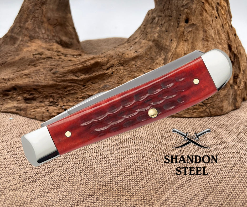 CASE XX Pocket Worn® Corn Cob Jig Old Red Bone Mini Trapper 00784