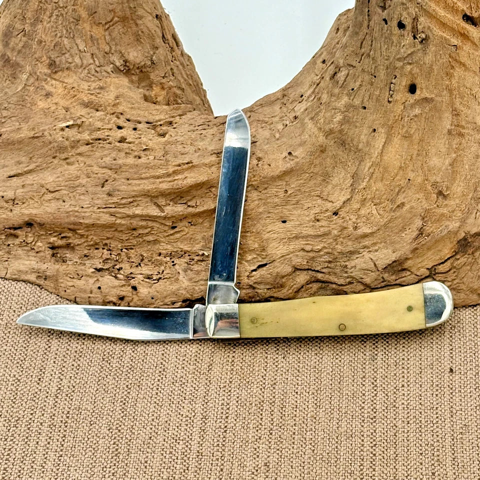 CASE XX KNIVES NATURAL SMOOTH BONE TRAPPER W/SHIELD 6254 SS POCKET KNIFE (220)