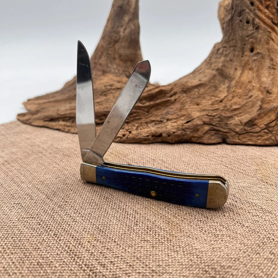 Case XX 2002 Caribbean Blue 2 blade folding Trapper Knife 6254 USA -SS (60)