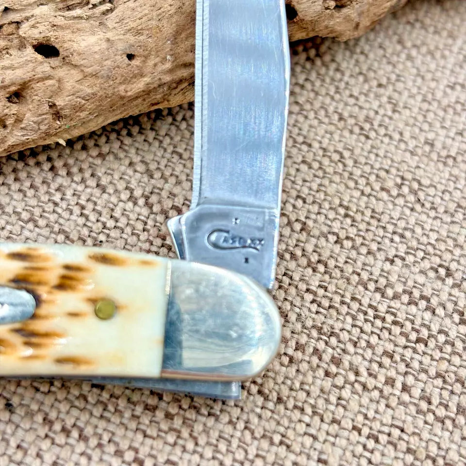 Case XX Med Stockman Knife 6318 Jigged Amber Bone Stainless Pocket Knife (101)