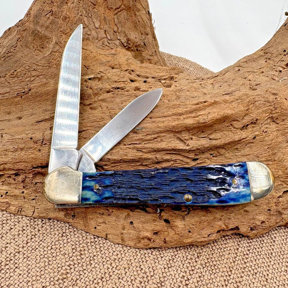 Case XX 2000 USA 6249 W SS Copperhead Blue Jigged Bone - Wharncliffe Blade (67)