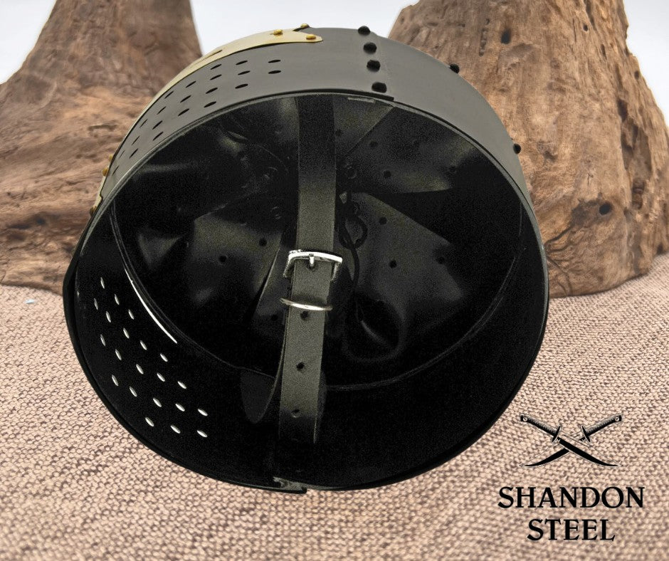 Crusader Great Helm 910902BK