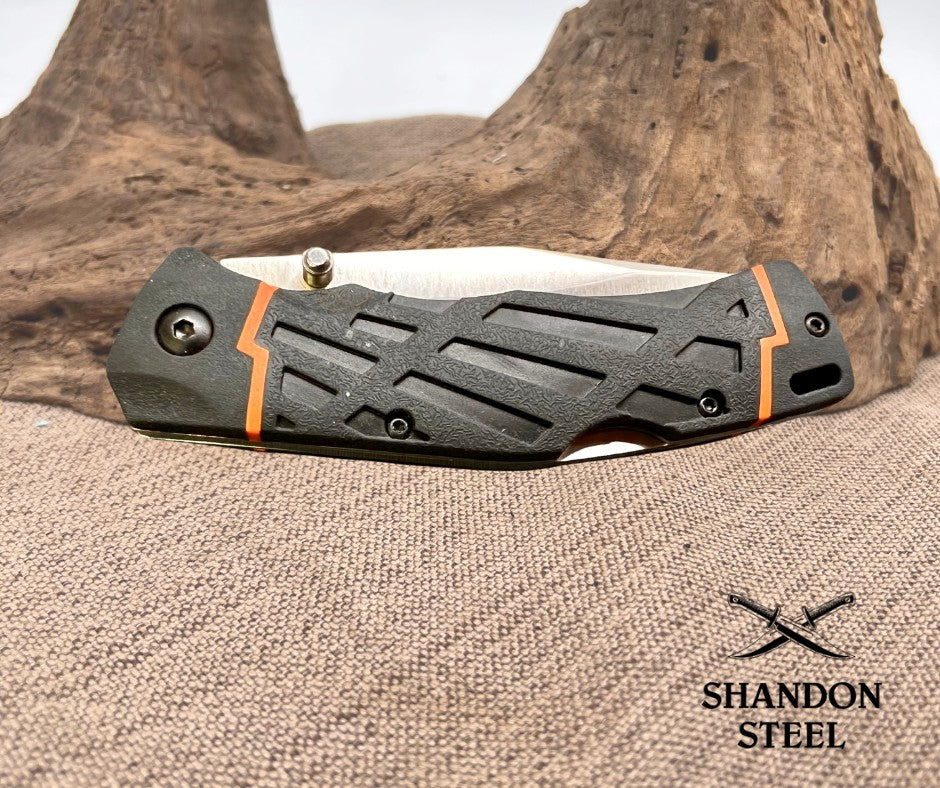 LOCKBACK FOLDING KNIFE ER-923PL