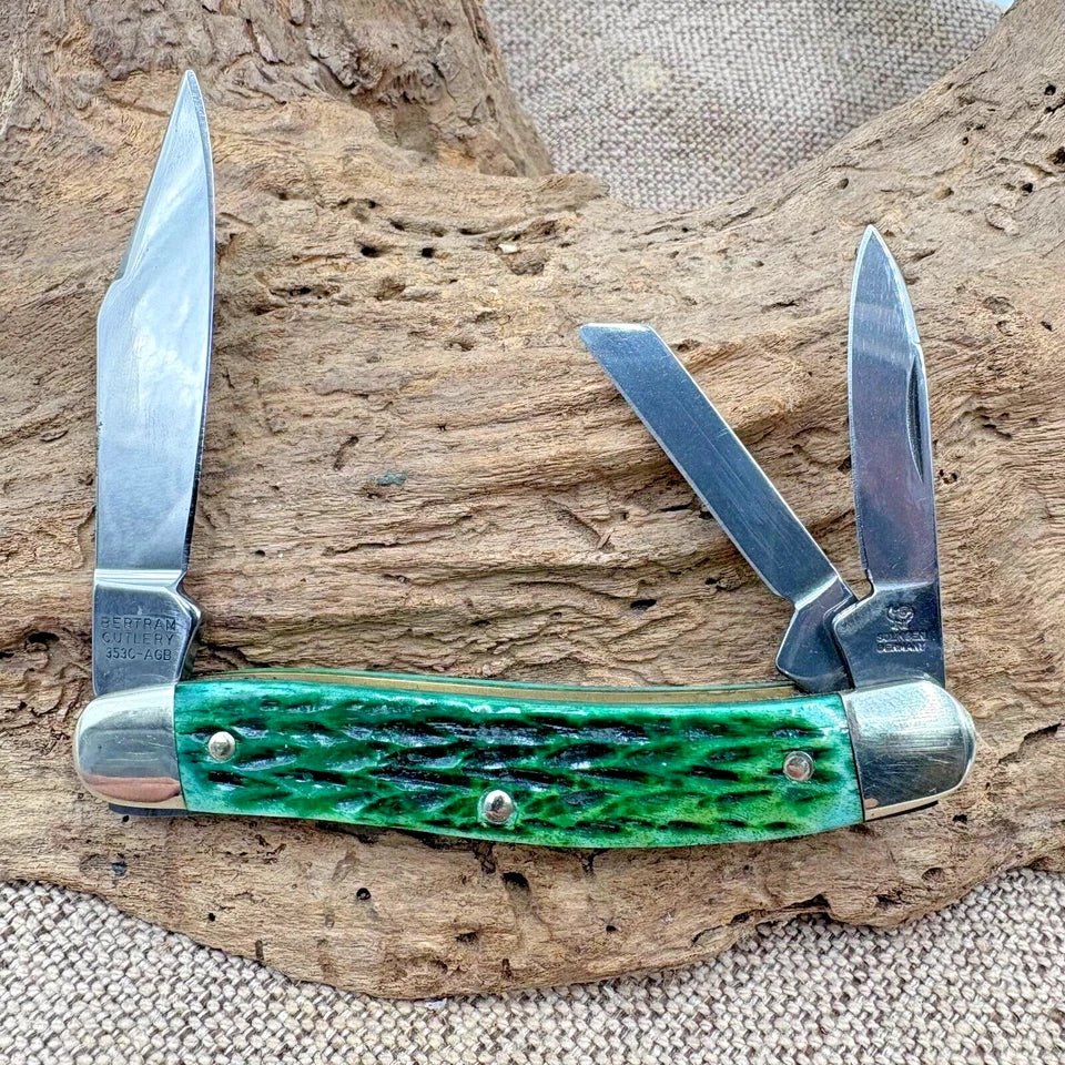 HEN & ROOSTER BERTRAM SOLINGEN GERMANY GREEN BONE WHITTLER POCKET KNIFE (122)