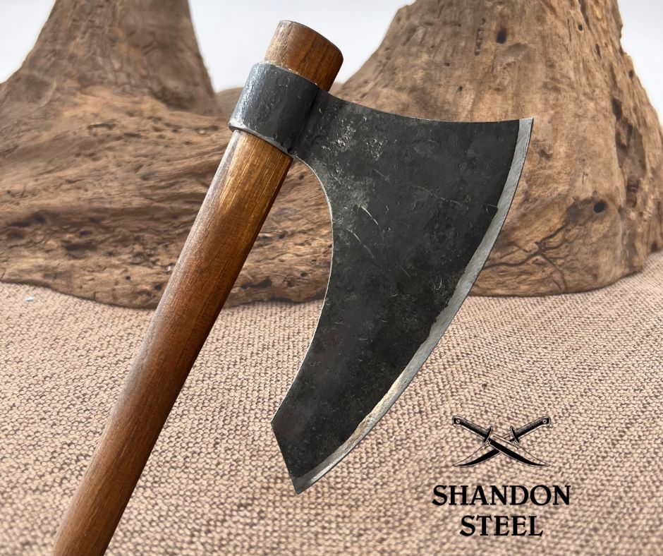 H&B Clipped Bearded Axe