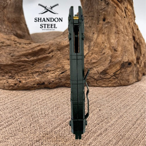 Heretic Martyr Recurve Black Tactical / Black Chassis – MagnaCut – H056-7A-T