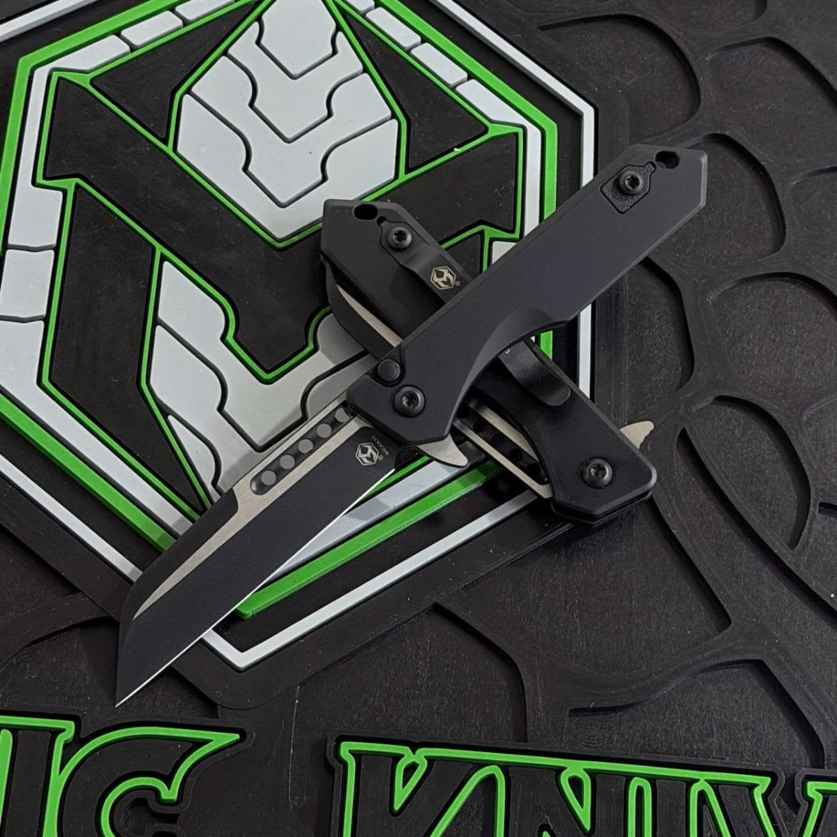 Heretic JINN MANUAL 2-TONE BLACK TAC W/BLACK CHASSIS -H213-10A-T