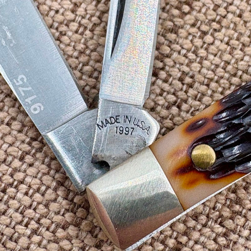 Queen Cutlery Co. USA 9175 Chipped Bark Peanut 2 blade Folding PocketKnife (165)