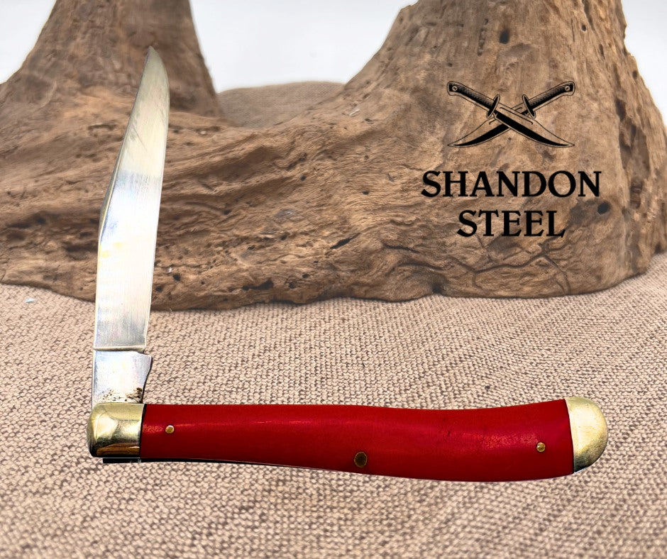 QUEEN STEEL SMOOTH RED COMPOSITION SLIMLINE TRAPPER SINGLE BLADE KNIFE (15)