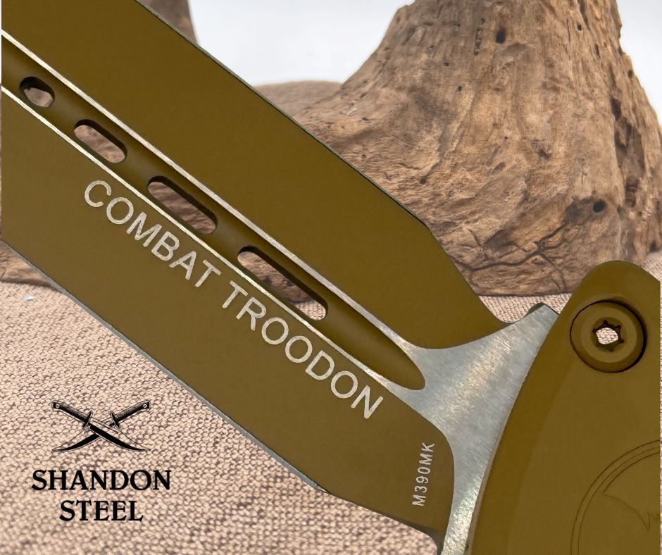 Microtech Combat Troodon D/E Gen III Cerakote 1142-1 CRA