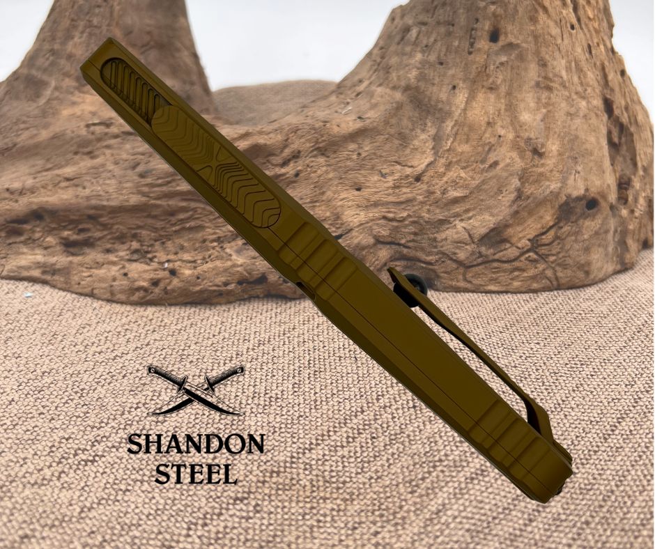 Microtech Combat Troodon D/E Gen III Cerakote 1142-1 CRA