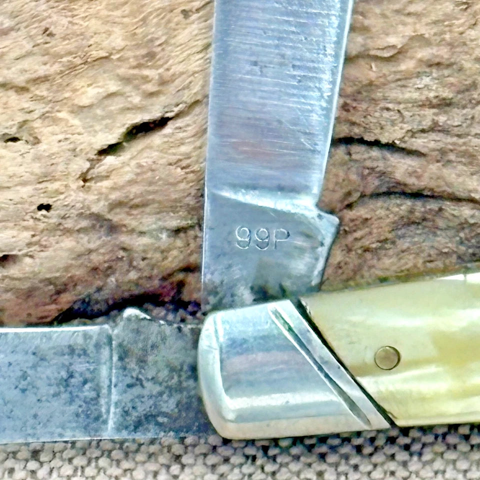 ULSTER VINTAGE MADE IN USA LONG PULL 3 BLADE STOCKMAN POCKET KNIFE (224)