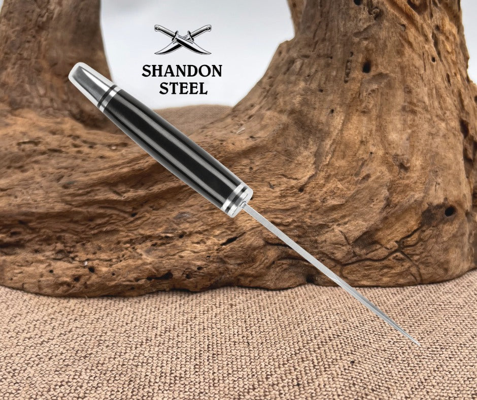 102 Buck Woodsman® Knife