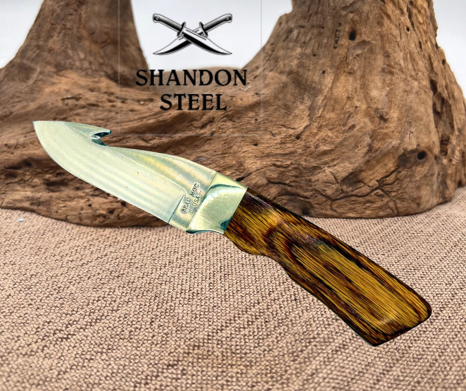 Bear MGC Hunting Knife USA Gut Hook Wood Handle Skinner Leather Sheath (C04)