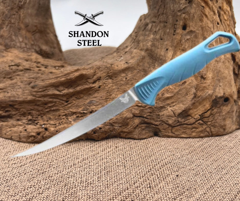Benchmade Fishcrafter™ | Depth Blue Santoprene® | 5" Trailing point 18030