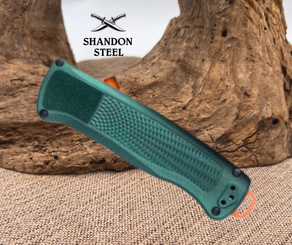 Benchmade Shootout® | Taiga Green Grivory® | Drop-Point 5371FE-2601