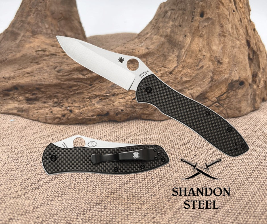 Spyderco Bradley Folder™ 2 Carbon Fiber C134CF2