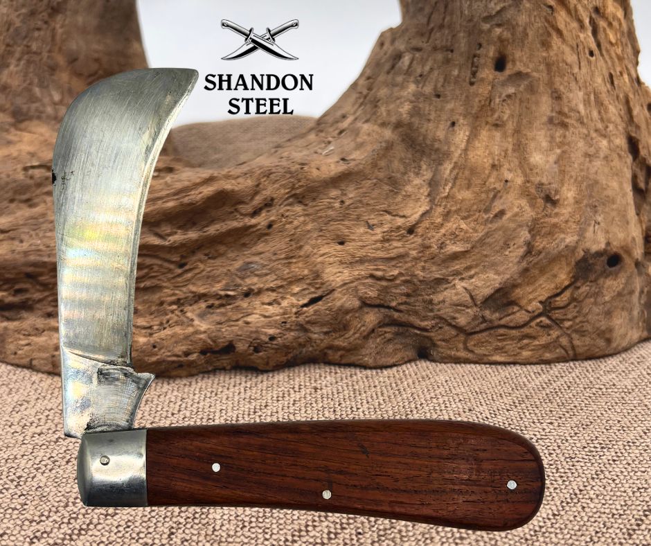 Hawkbill Pruner Folding Pocket Knife Sway Back Wood Handle Slipjoint (64)