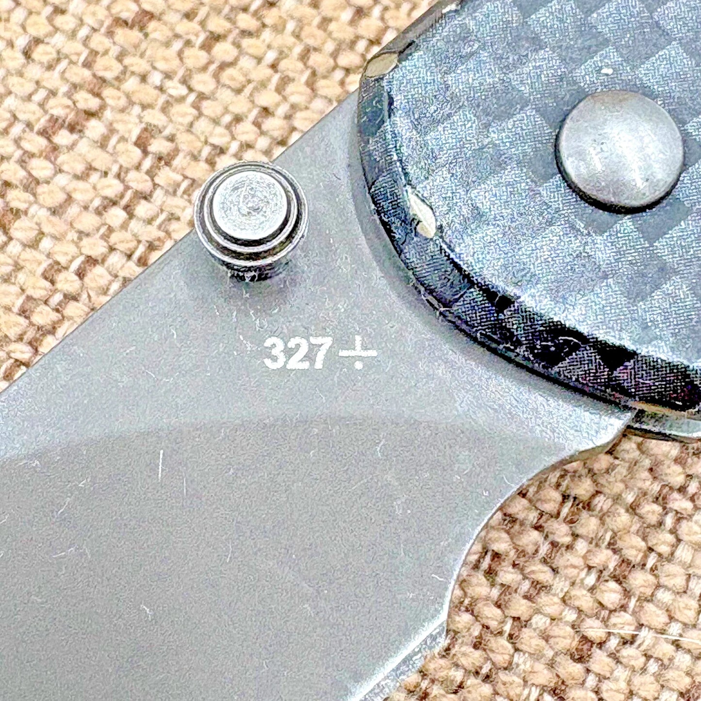 Buck Nobleman 327 Carbon Fiber Print Handle Drop Point Pocket Clip (151)