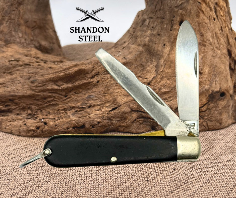 Camillus USA TL29 Vintage  Electricians Knife Blk Synthetic Scales 3 5/8” (79)