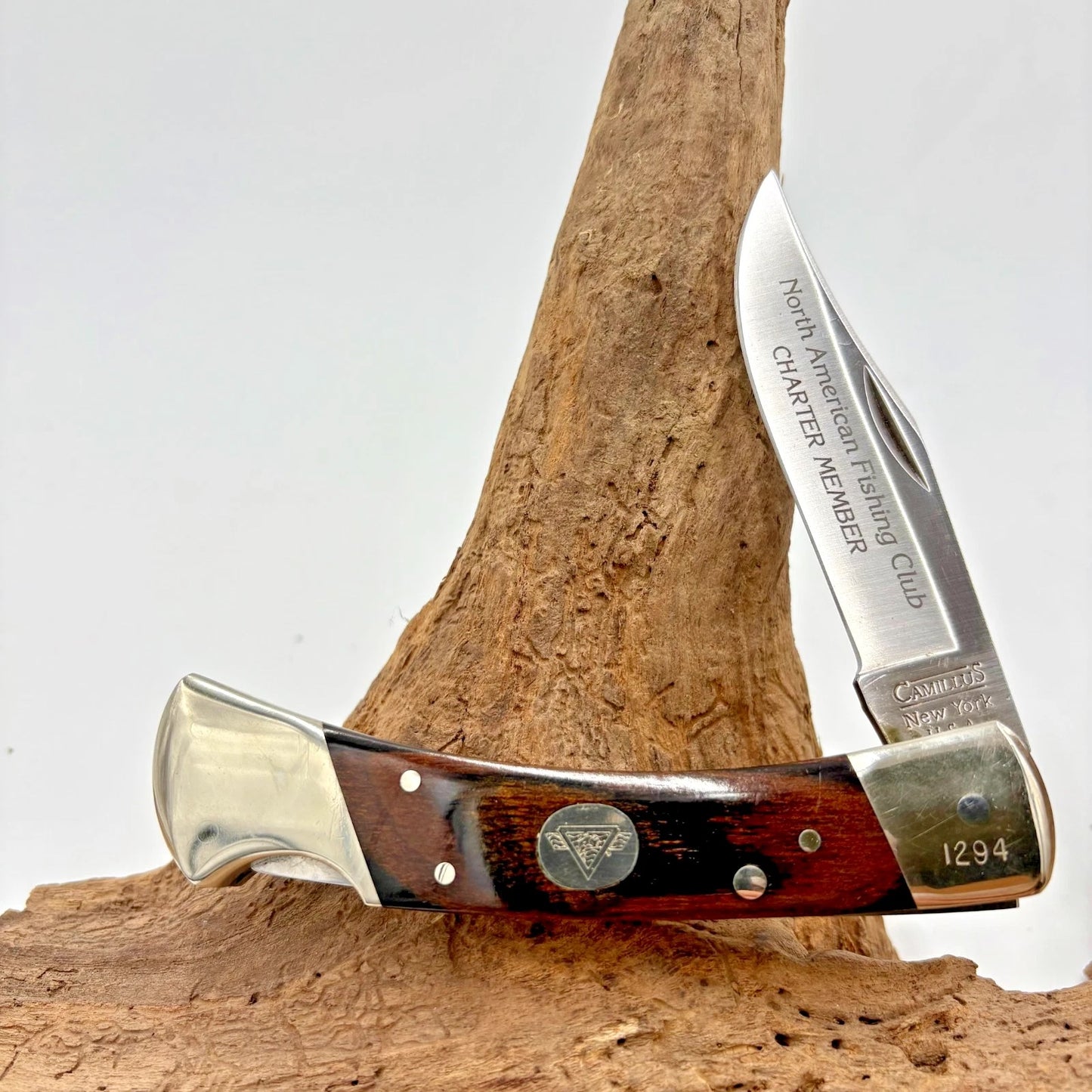 CAMILLUS USA Vintage 1990s North American Fishing Club Lockback Knife (150)