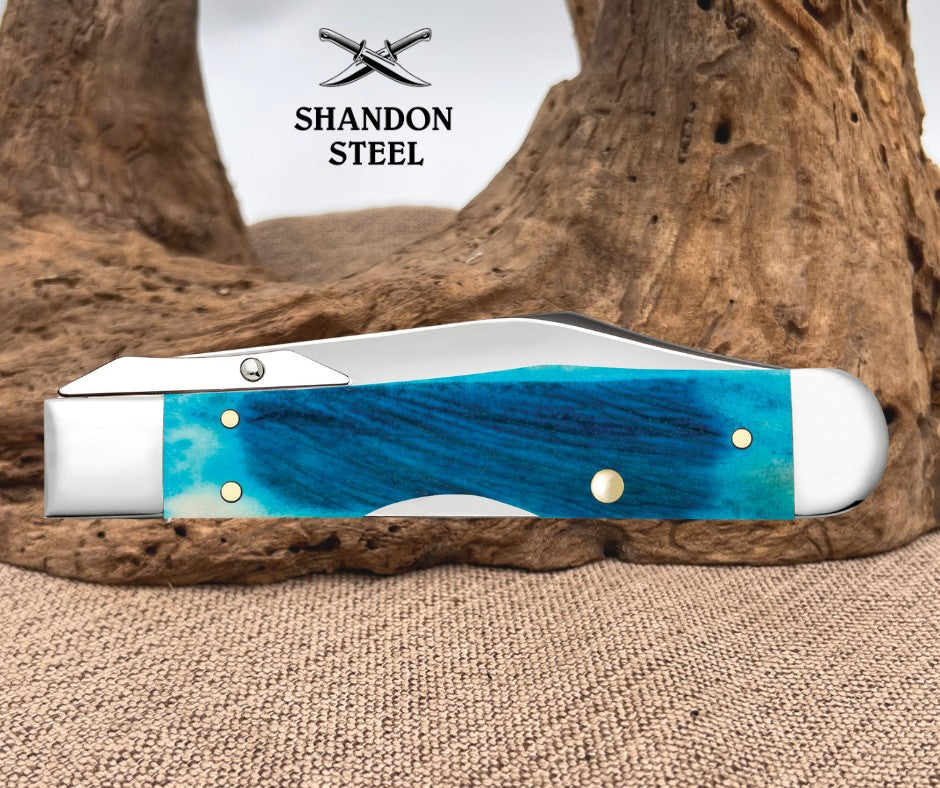 Case XX Caribbean Blue Bone Cheetah® Cub (611 1/2L SS) 25578