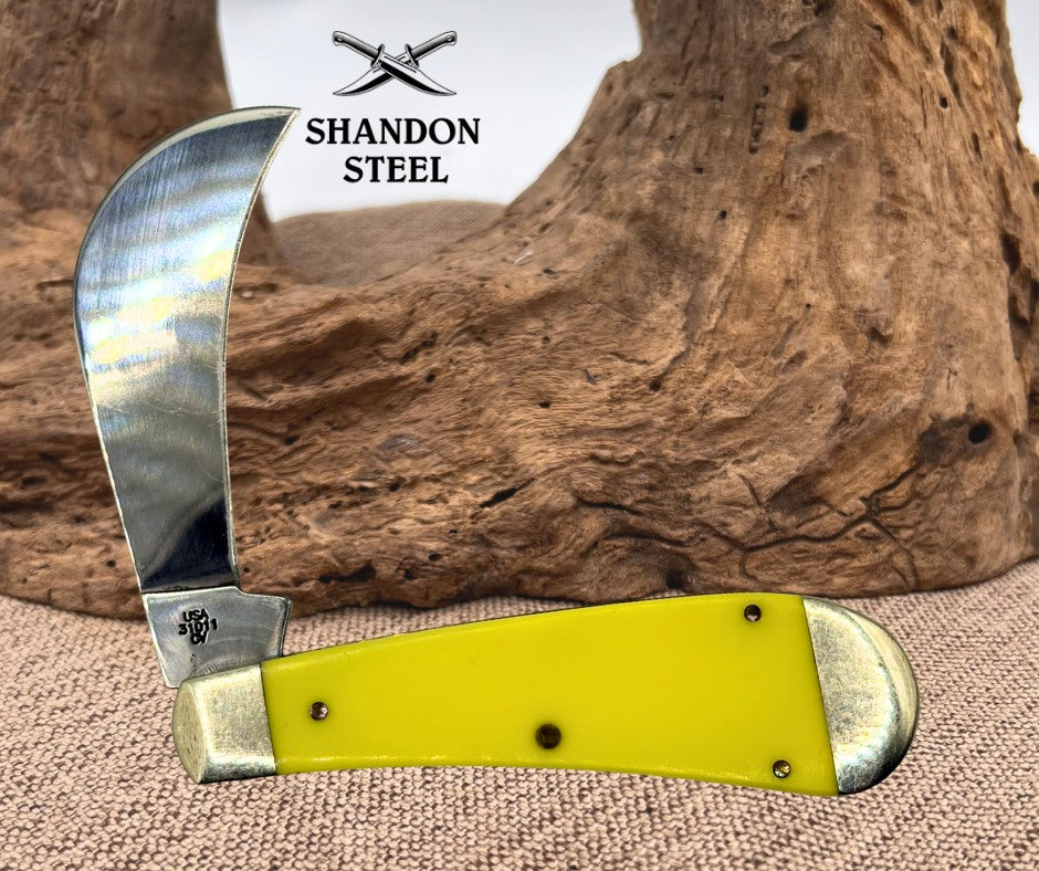 Case XX 2013 Yellow Synthetic Hawkbill 31011 CV Blade Rare Discontinued (17)