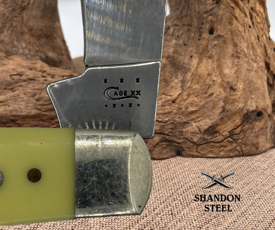 Case XX 2013 Yellow Synthetic Hawkbill 31011 CV Blade Rare Discontinued (17)