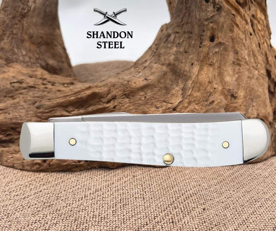 Case XX SparXX™ Standard Jig White Synthetic Mini Trapper 60186