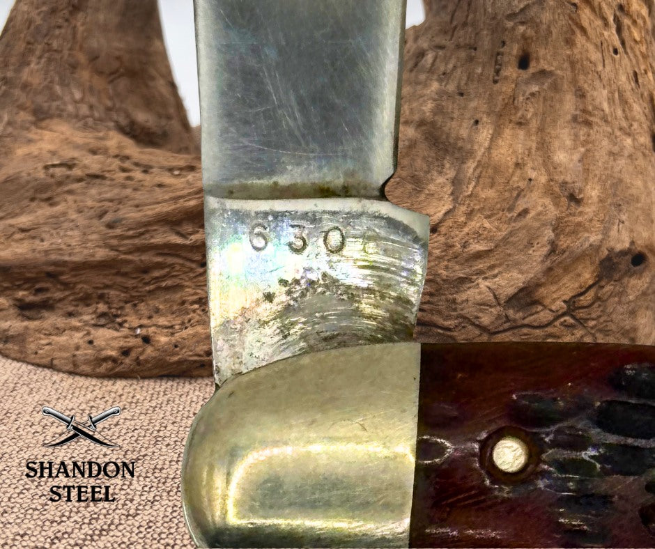 1965-69 Case XX USA Beautiful Red Jig Bone 3.25" Swell Center Whittler 6308 (31)