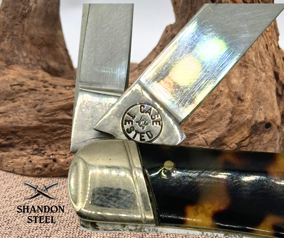 Case XX USA 73043 1/2 Tortoise Shell Whittler 3 Blade Folding Pocketknife w Box