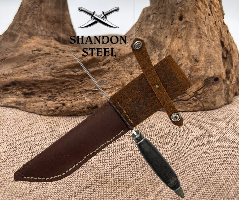 Case XX USA 223-6 Vintage Fixed Blade Hunting Knife with Leather Sheath (C05)