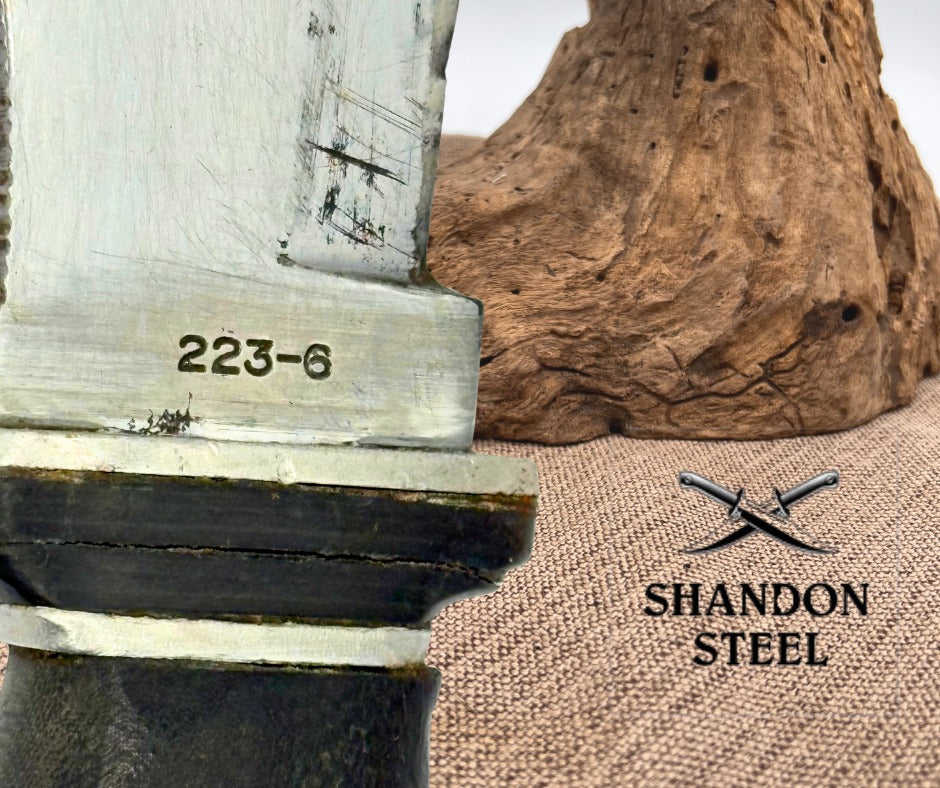 Case XX USA 223-6 Vintage Fixed Blade Hunting Knife with Leather Sheath (C05)