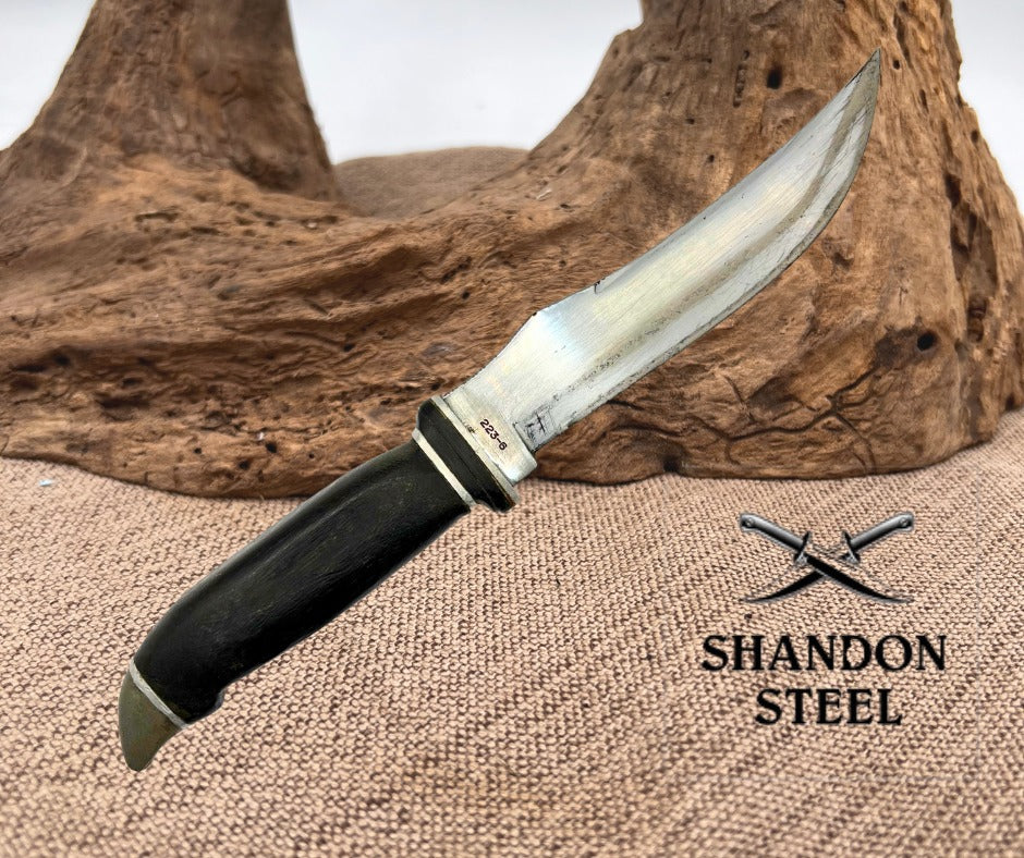 Case XX USA 223-6 Vintage Fixed Blade Hunting Knife with Leather Sheath (C05)