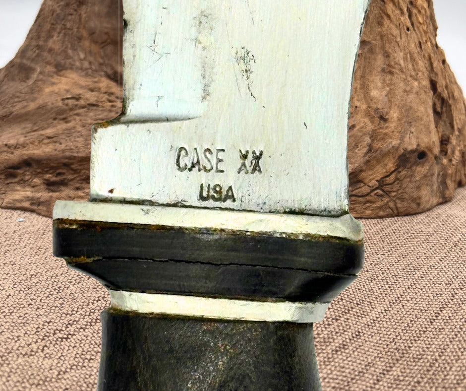 Case XX USA 223-6 Vintage Fixed Blade Hunting Knife with Leather Sheath (C05)