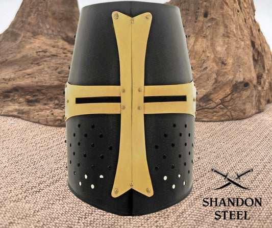 Crusader Great Helm 910902BK