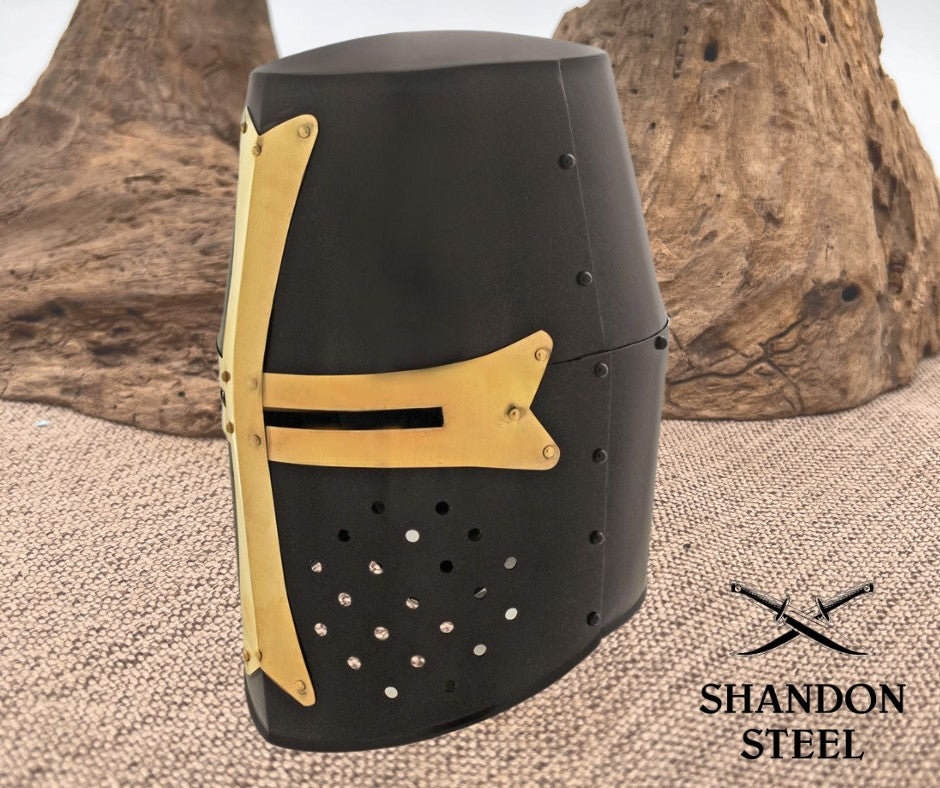 Crusader Great Helm 910902BK