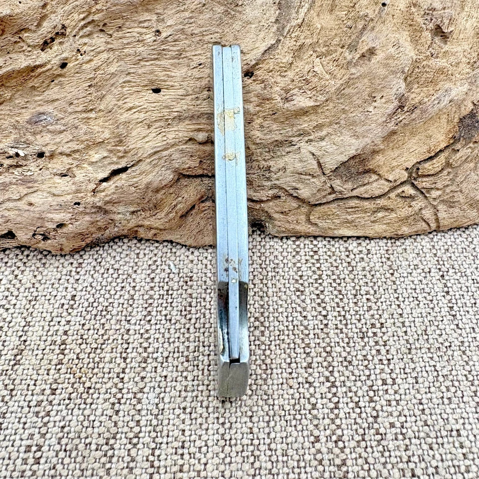 Executive Stainless Steel Drop Point Pocket Knife Plain Edge Lockback (213)