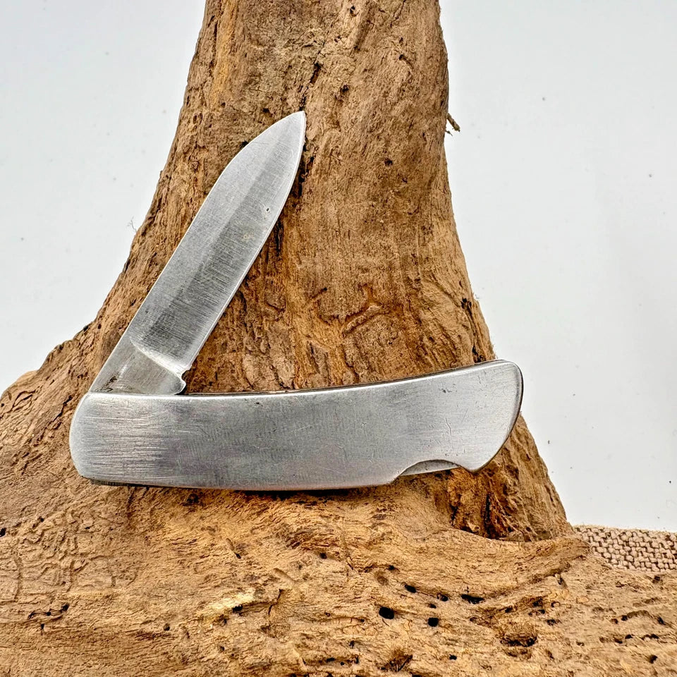 Executive Stainless Steel Drop Point Pocket Knife Plain Edge Lockback (213)