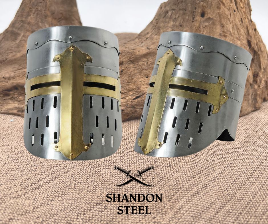 Flat Top Crusader Helmet PA910977