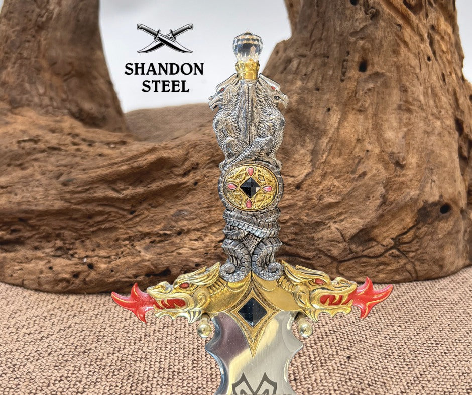 THE DRAGON MASTER'S DAGGER  by Greg Hildebrandt AND THE Franklin Mint FixedBlade