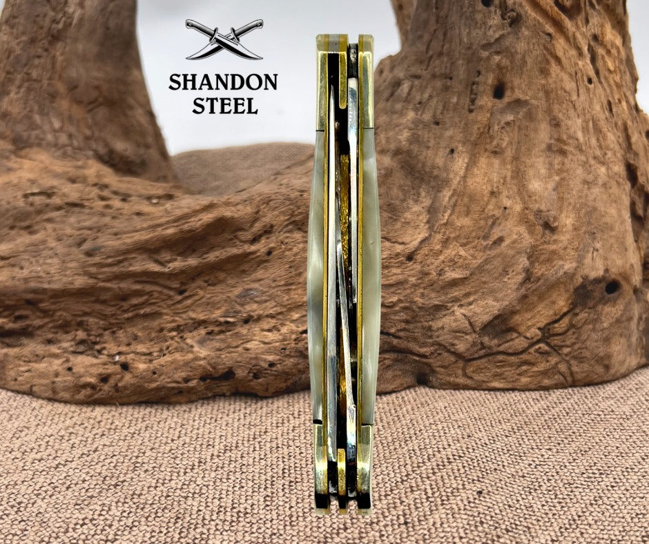GERMAN BULL BRAND Faux Pearl Cracked Ice 3 Blade Stockman Pocket Knife (1)