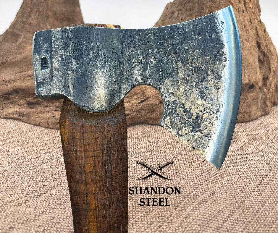 H & B Carpenters Axe HBCRA