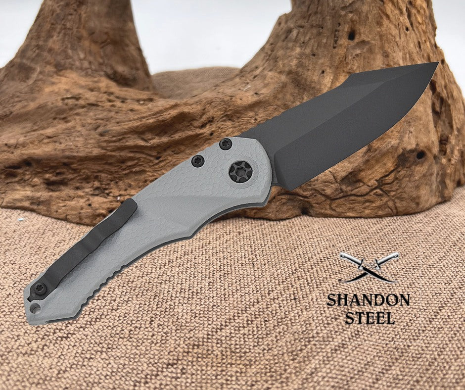 Heretic Knives Mini Pariah AUTO Folding Knife 3.375" CPM-MagnaCut Black Cerakote Harpoon Blade, Gray Gator Grip Polymer Handles, Reversible Clip - H054-4A-GRY