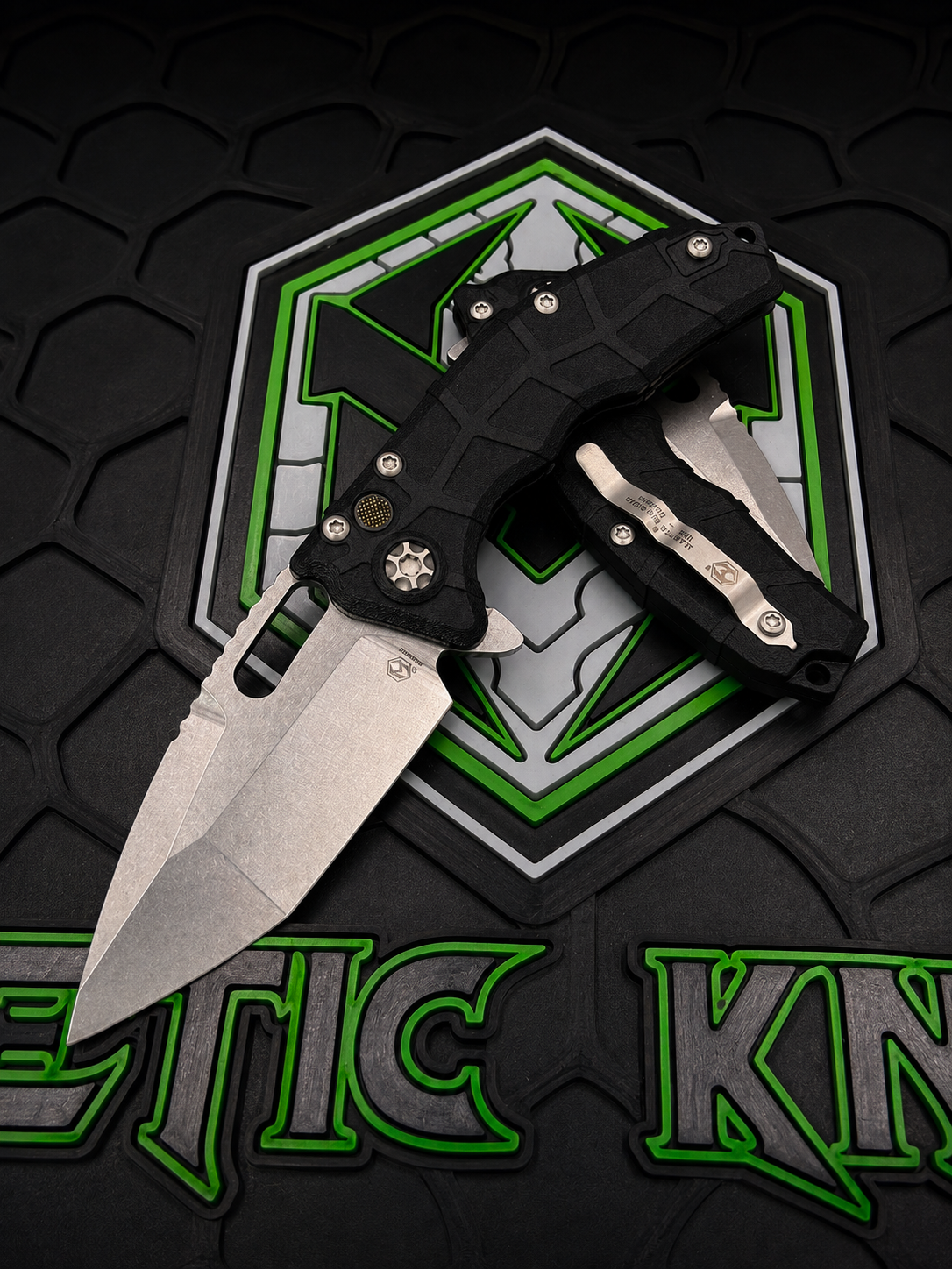 Heretic MARTYR TANTO MANUAL STONE WASH STANDARD BLACK POLYMER CHASSIS H057-2A