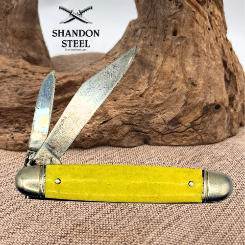 Vintage Imperial Providence R.I. USA 2-Blade Pocket Knife – Yellow Handle – Pre-Owned (92)
