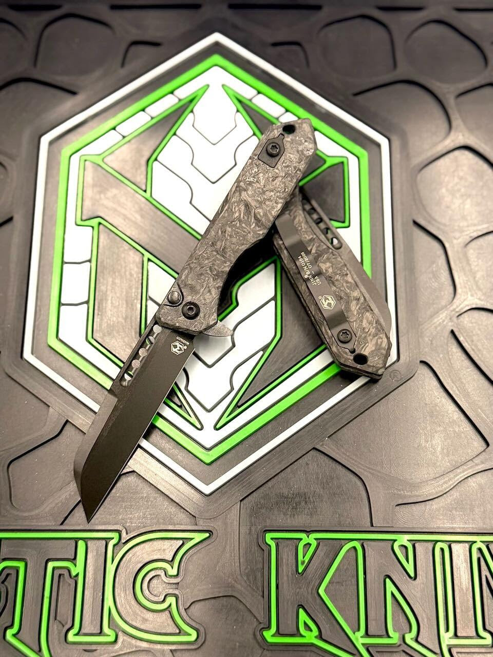 Heretic JINN MA DLC Glow Marble Fat Carbon - H213-6A-MGCF