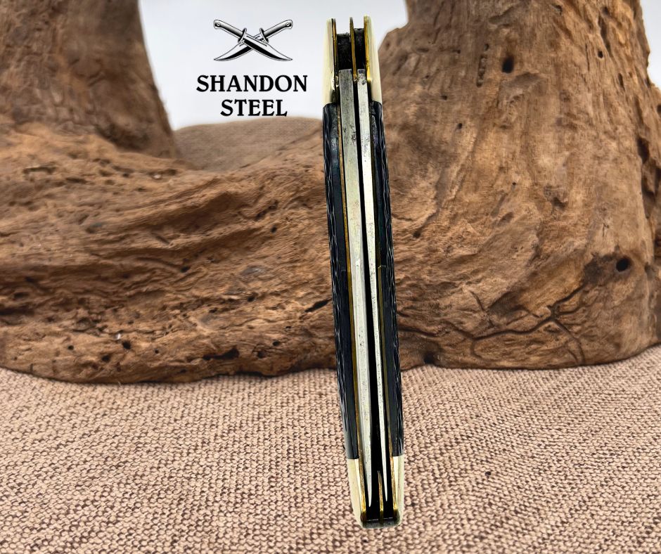 KABAR USA Two Blade Folding Hunter Knife Jigged Black Handles Vintage (100)