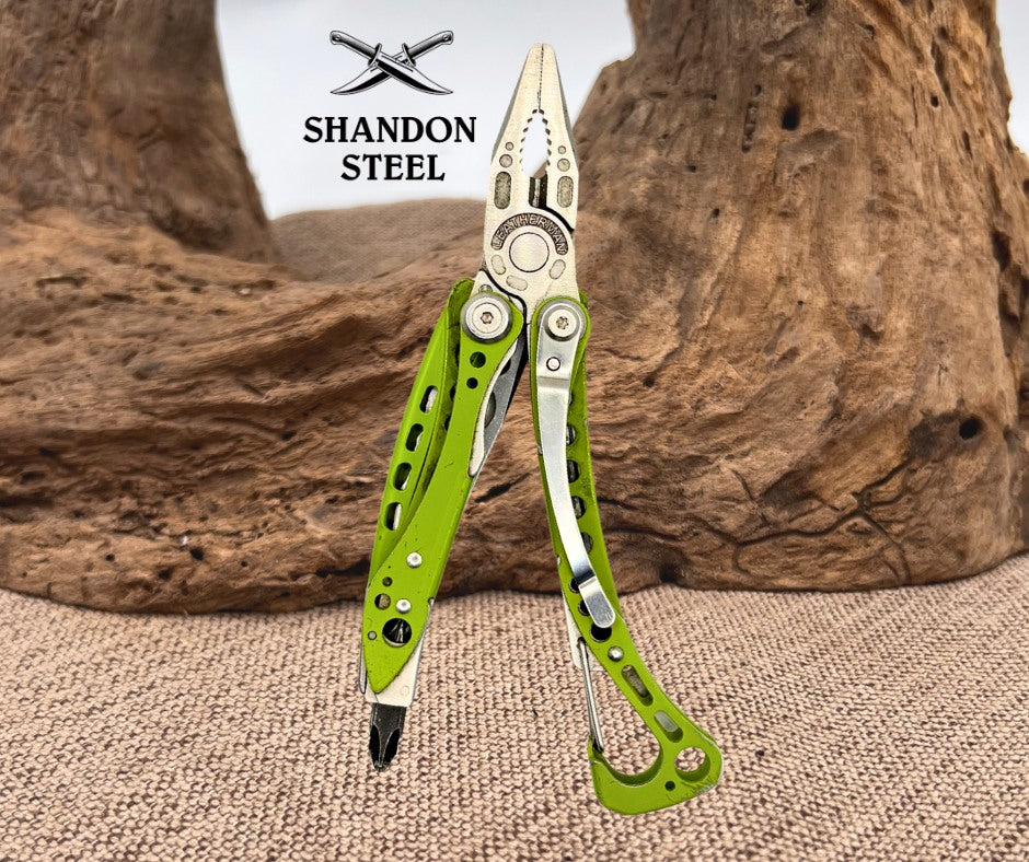 Leatherman Skeletool Multitool Green Pliers Knife Bottle Opener Screwdriver (11)