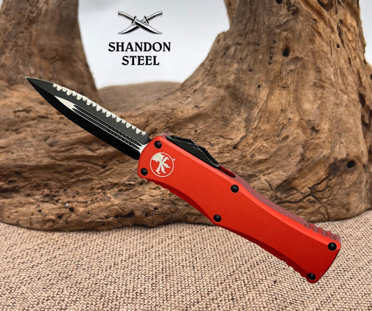 Microtech Hera Double Edge Black Fully Serrated & Red 702-3RD (preowned)